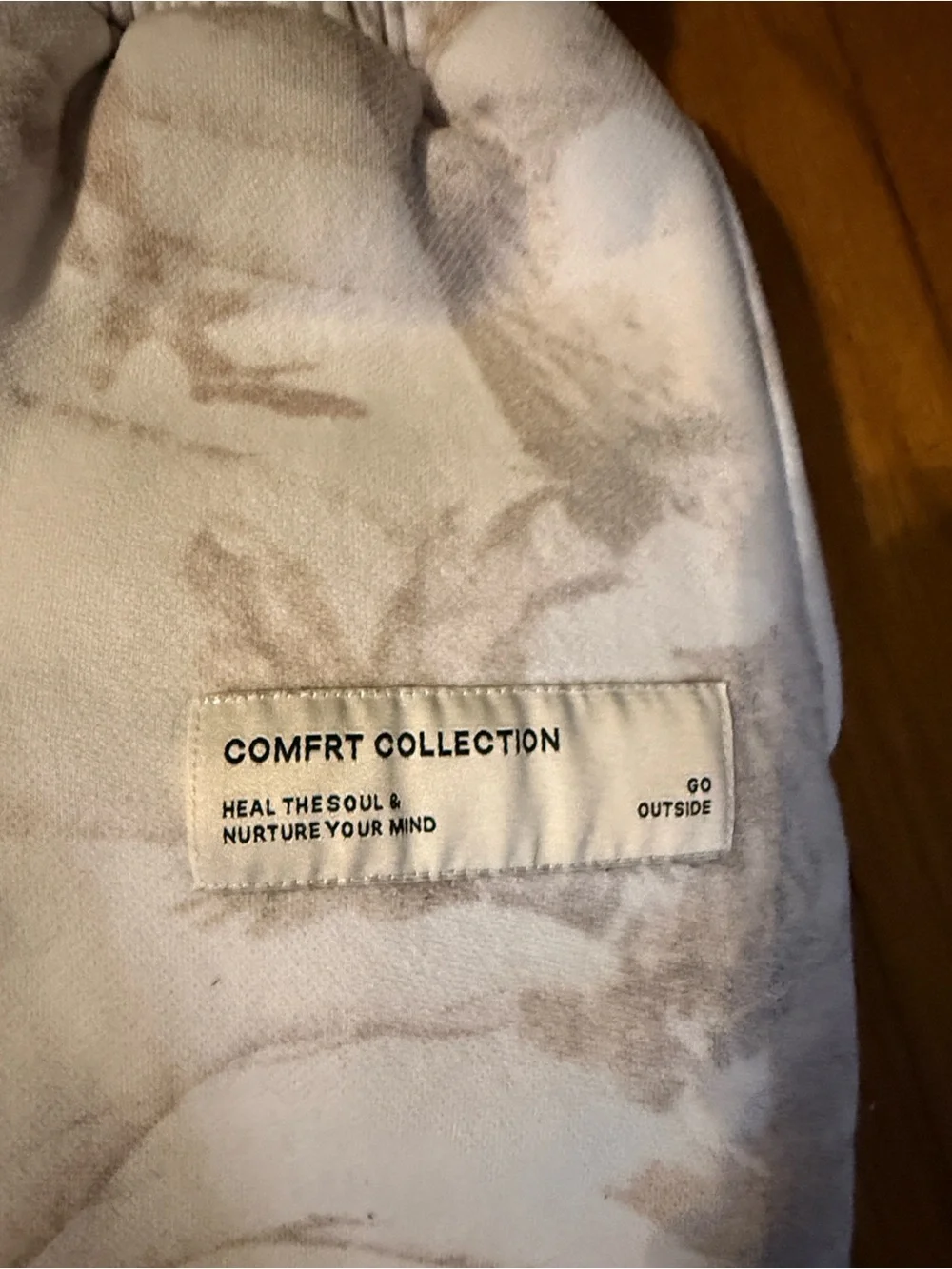 Kids Comfrt Brand Camo white oak Hoodie and jogger pants set size Large